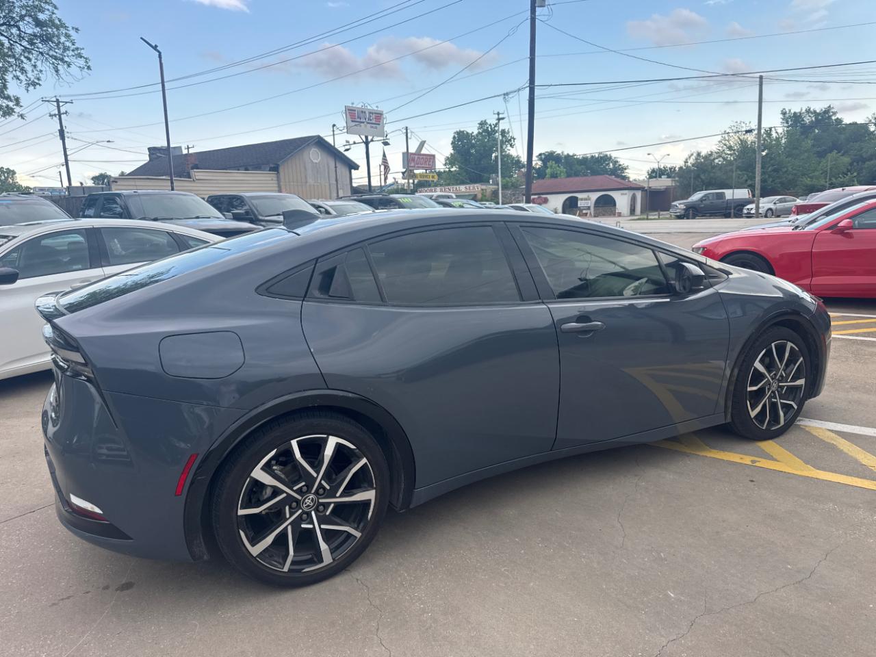 Toyota Prius  2023