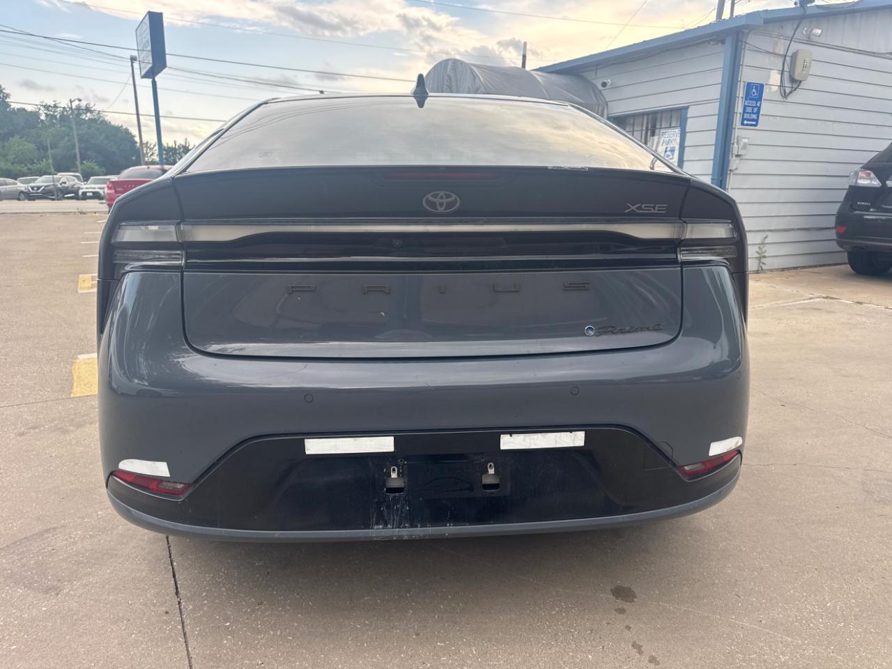 Toyota Prius  2023
