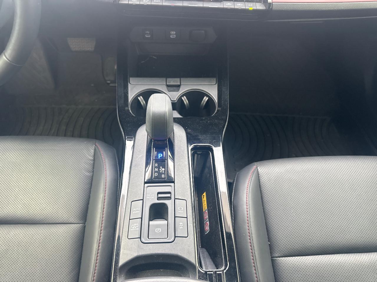 Toyota Prius  2023