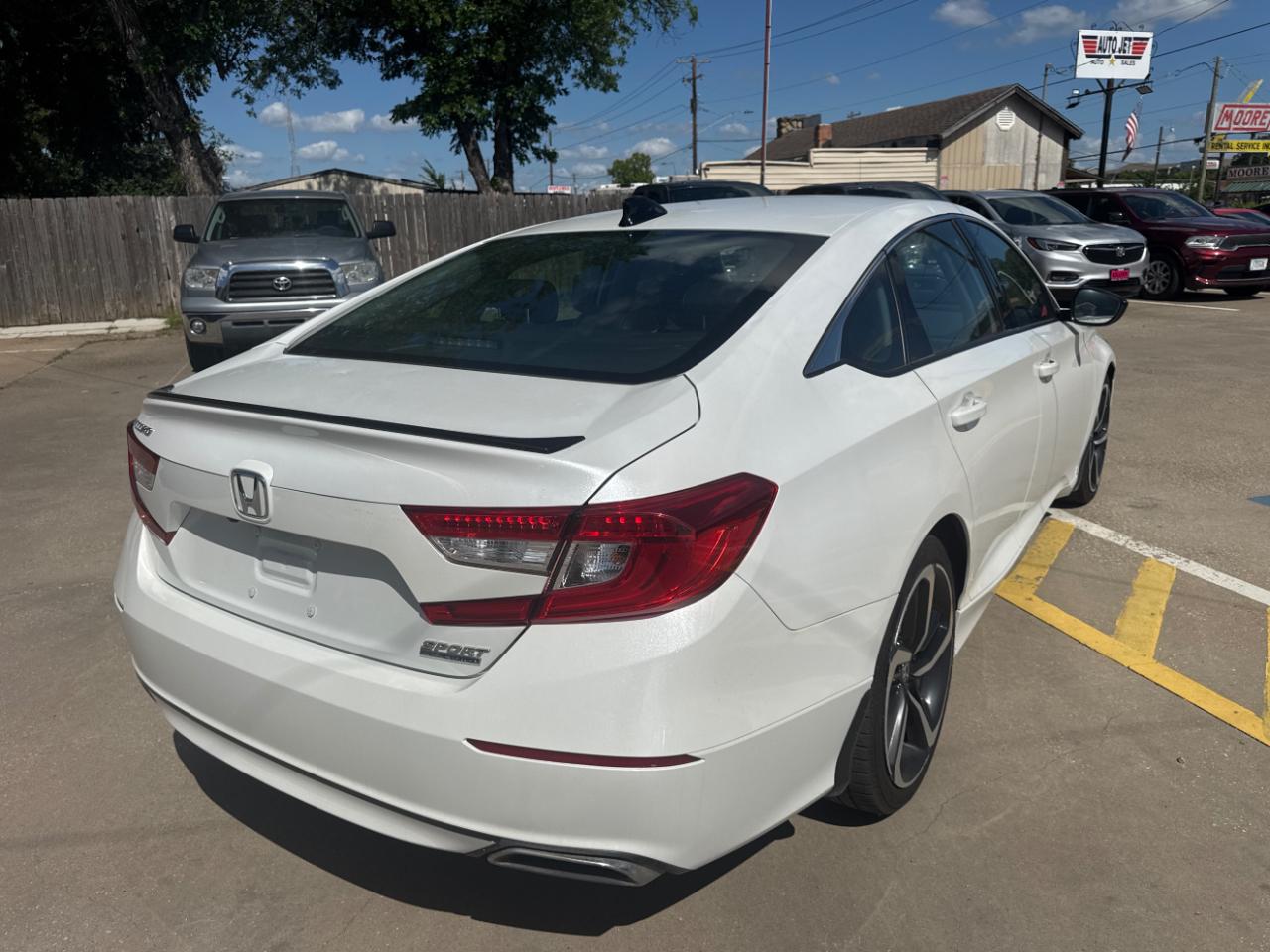 2022 Honda Accord Sport SE - Photo 14