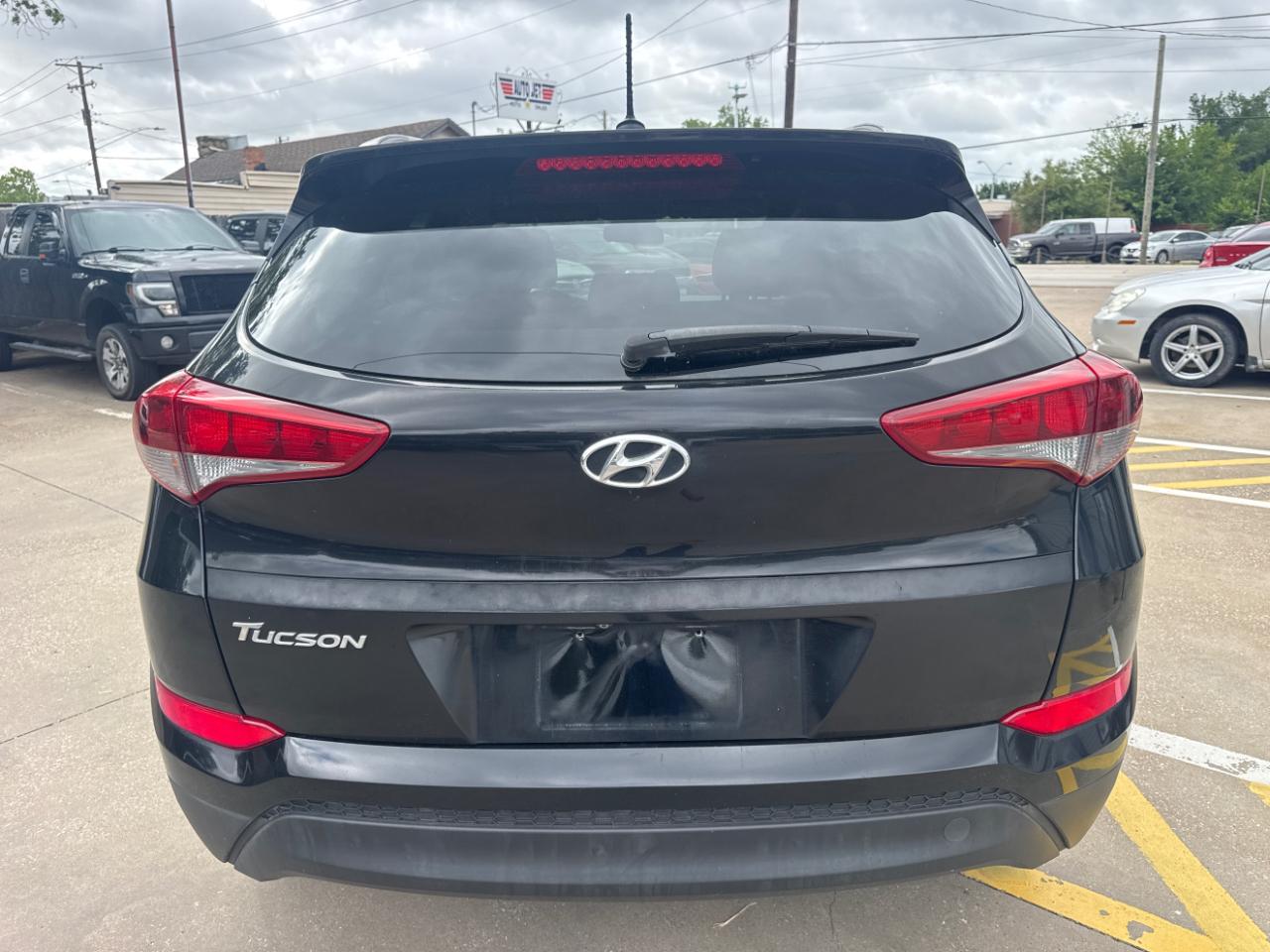 Hyundai Tucson SE 2017