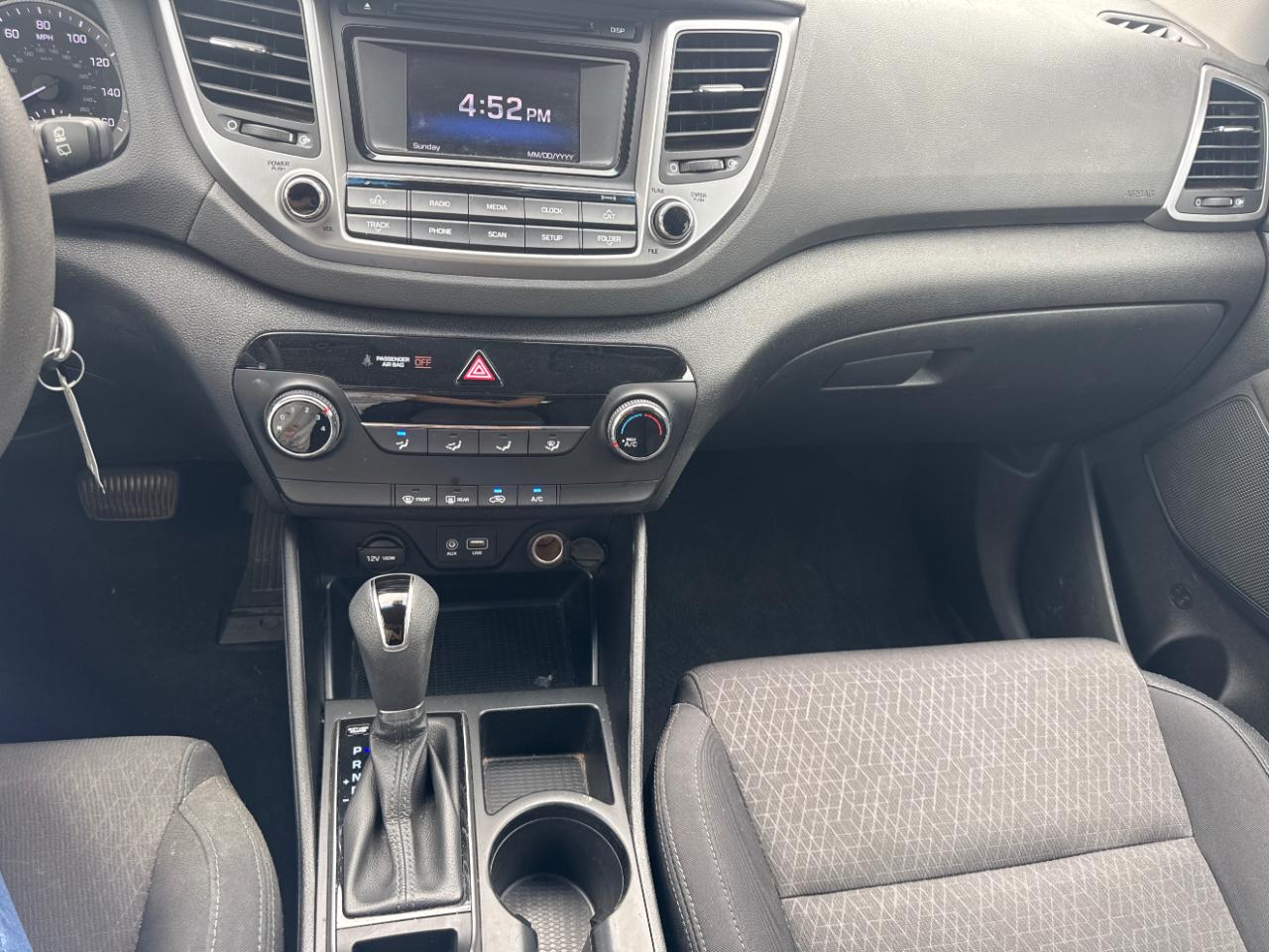 Hyundai Tucson SE 2017