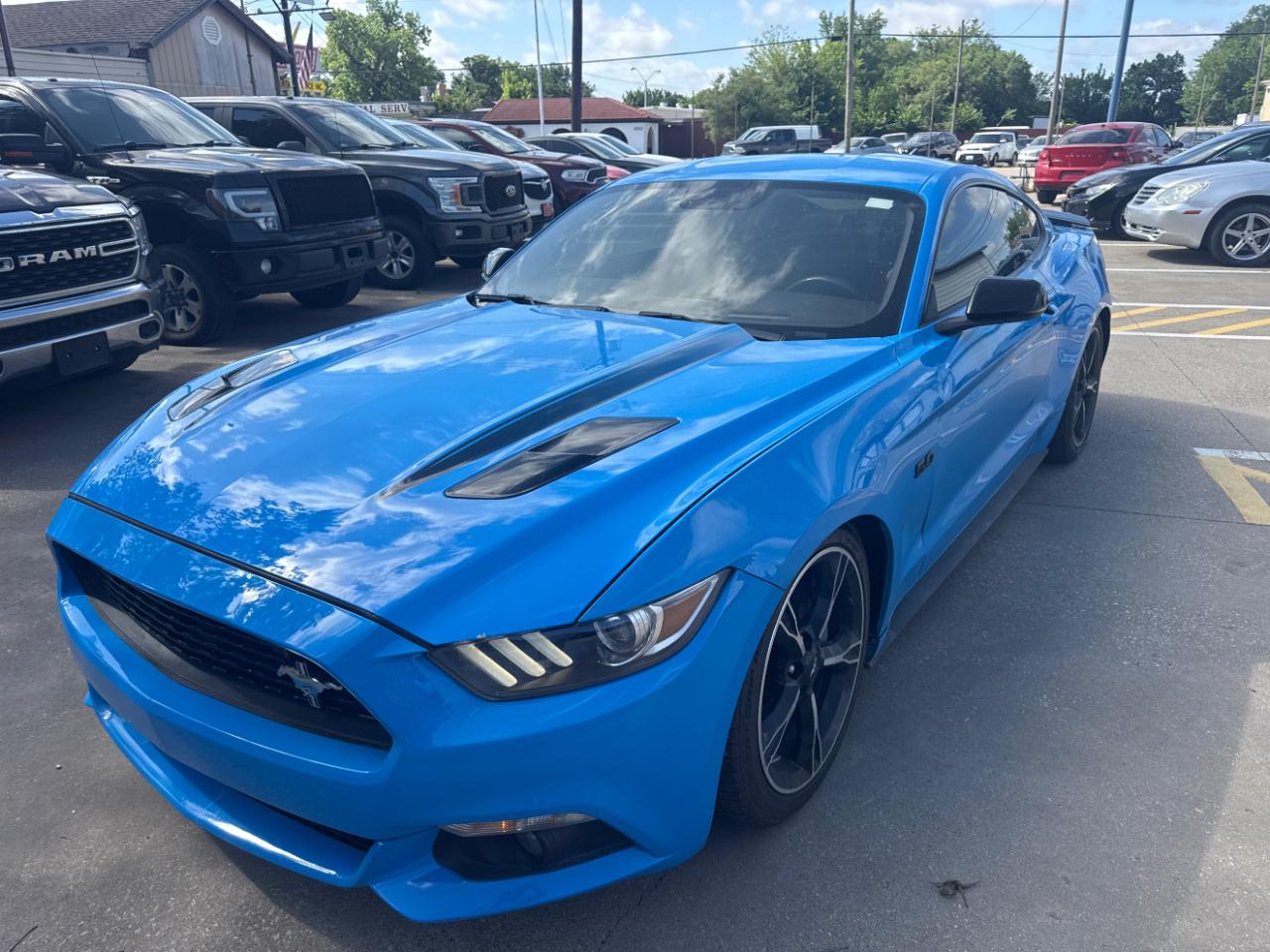 Ford Mustang GT Premium Coupe 2017