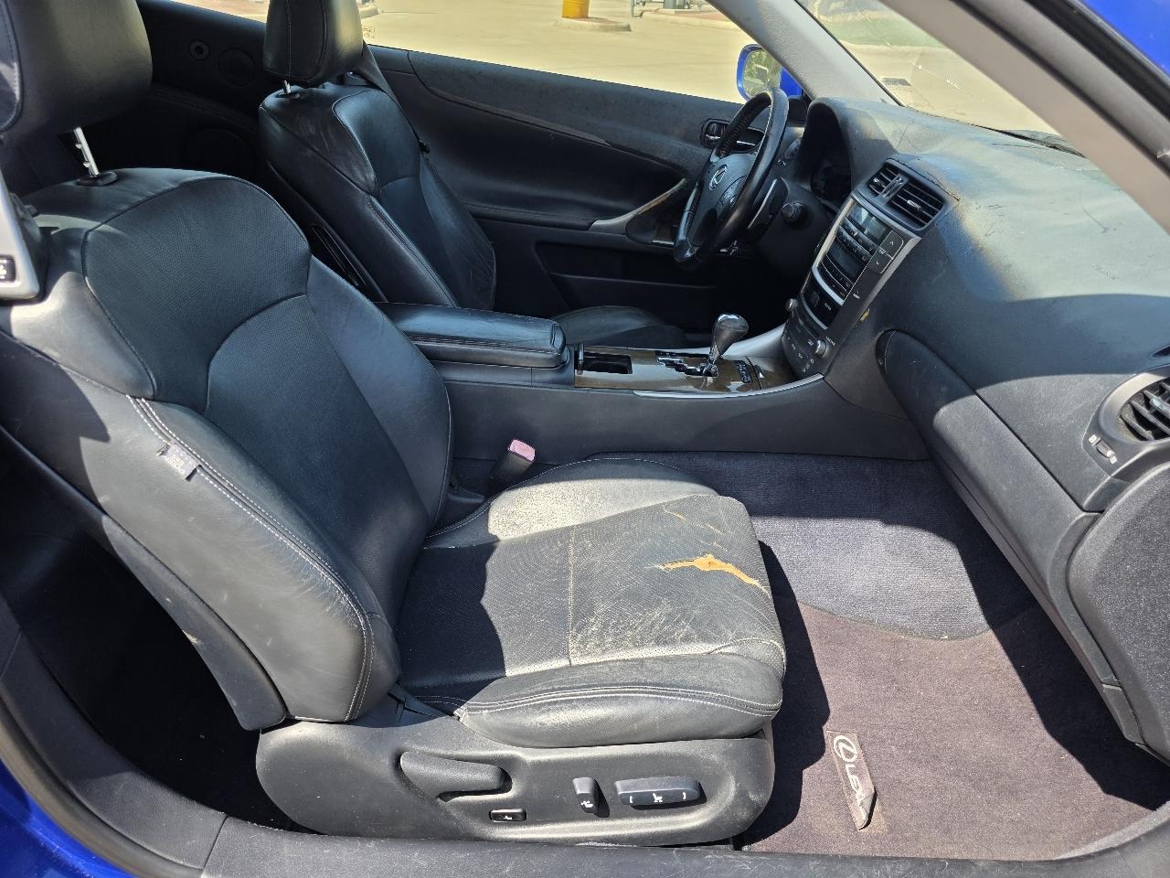 Lexus IS C IS 250C 2010