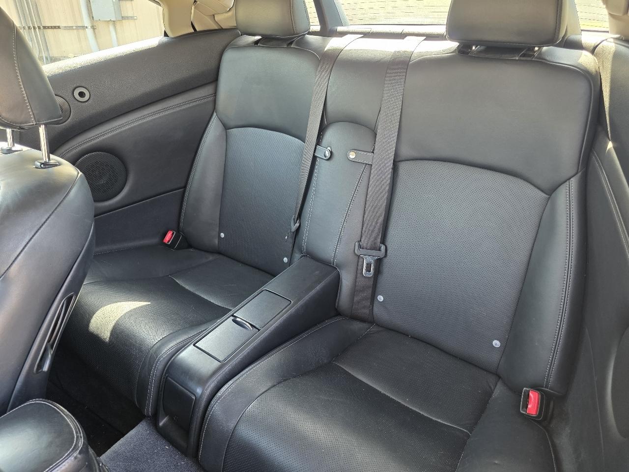Lexus IS C IS 250C 2010