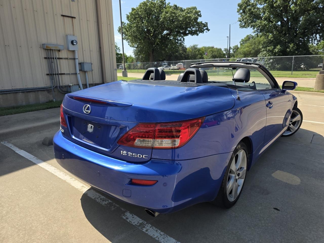 Lexus IS C IS 250C 2010