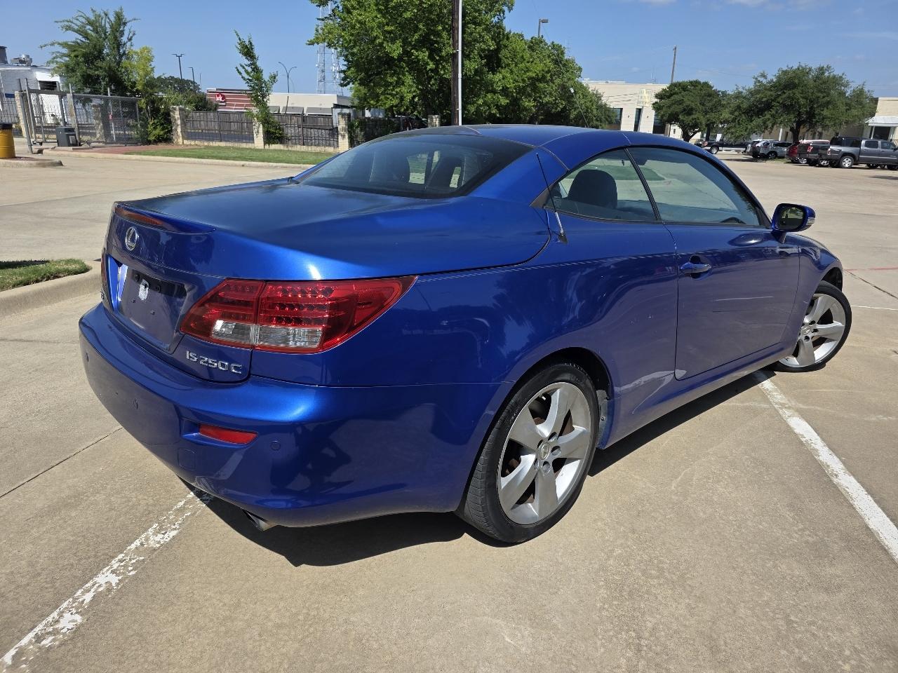 Lexus IS C IS 250C 2010