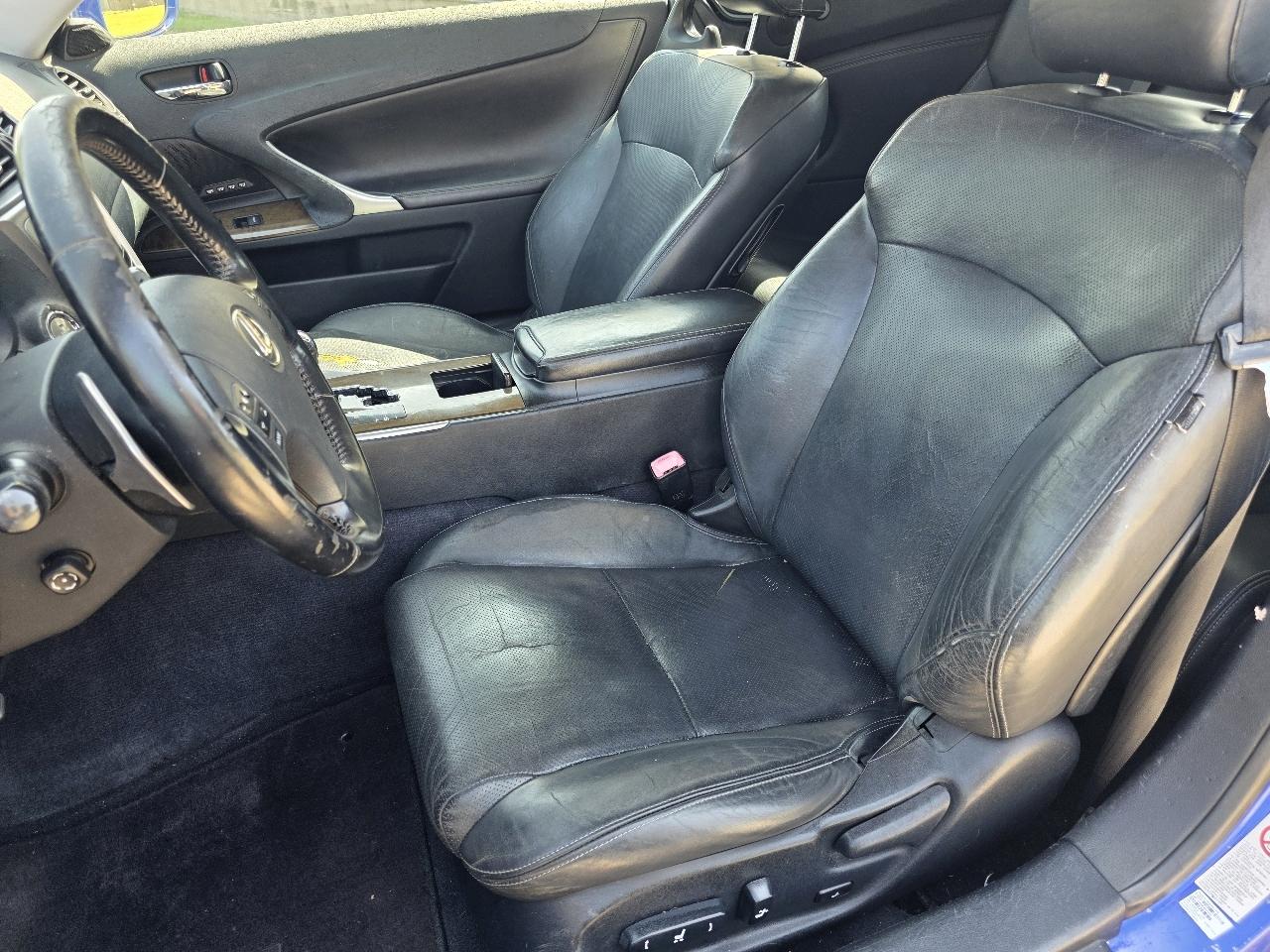 Lexus IS C IS 250C 2010