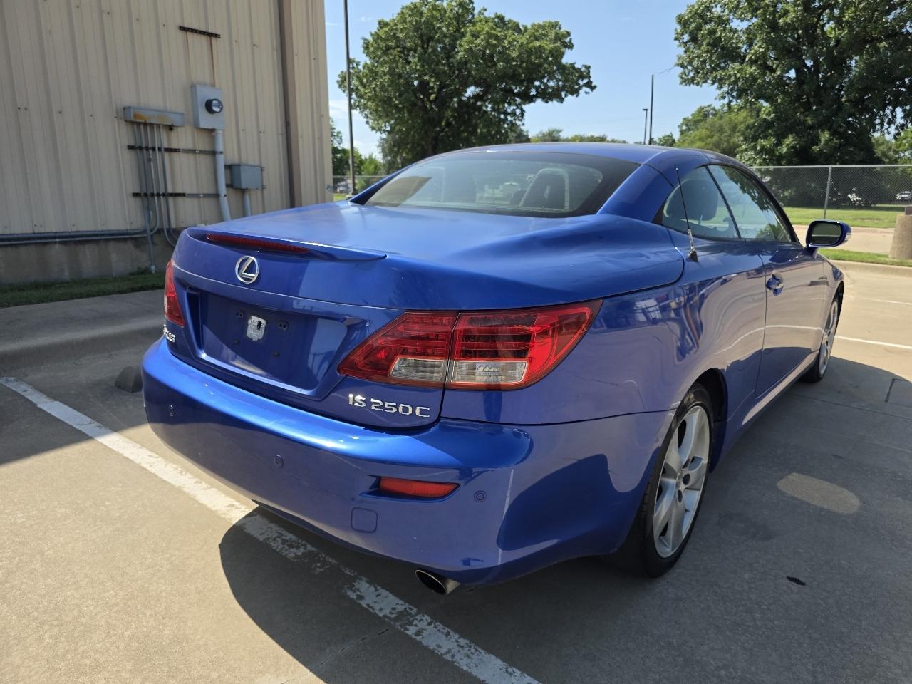 Lexus IS C IS 250C 2010