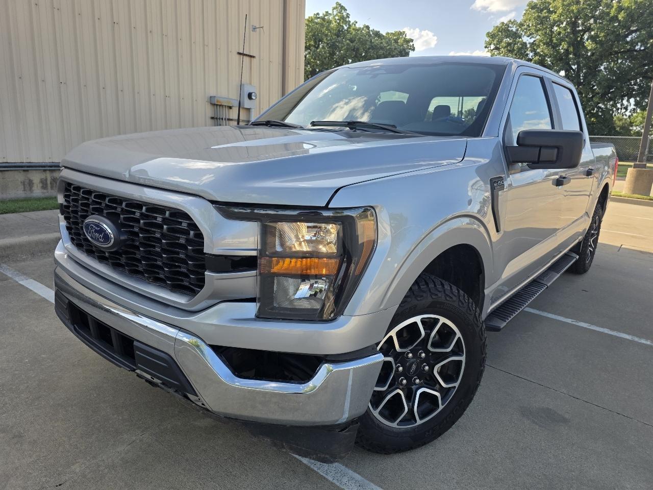 2023 Ford F-150 2WD SuperCrew 145" STX