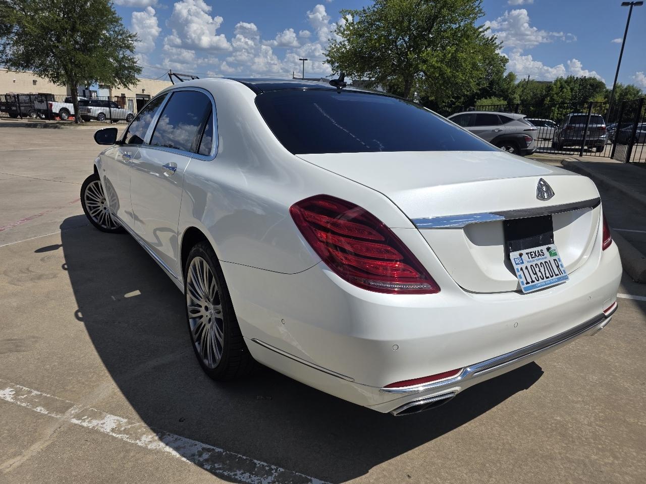 Mercedes-Benz Maybach S600 Sedan 2016
