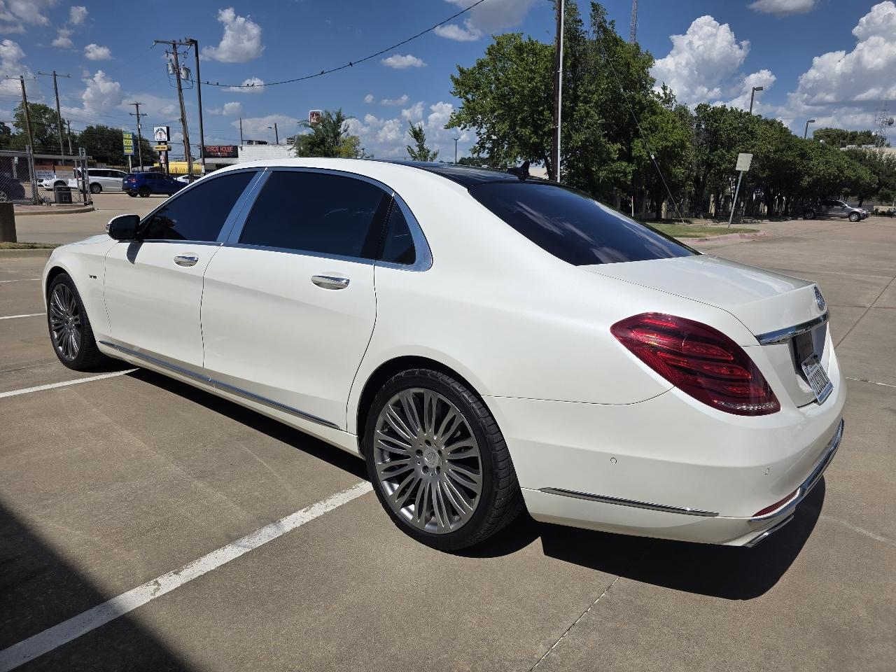 Mercedes-Benz Maybach S600 Sedan 2016