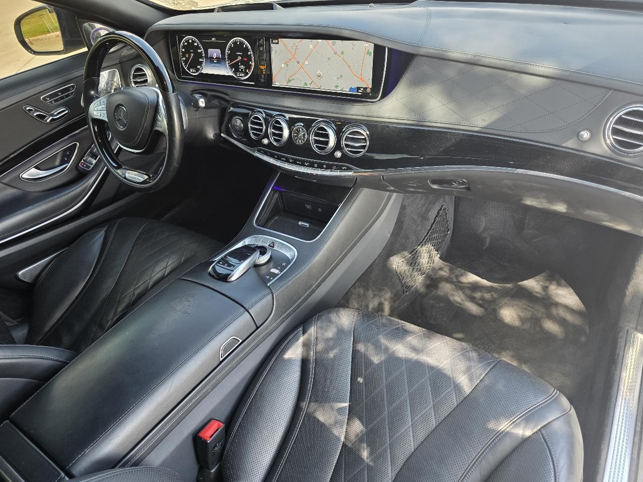 Mercedes-Benz Maybach S600 Sedan 2016