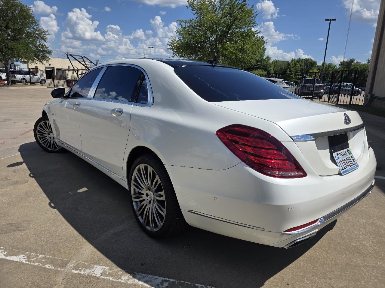 Mercedes-Benz Maybach S600 Sedan 2016