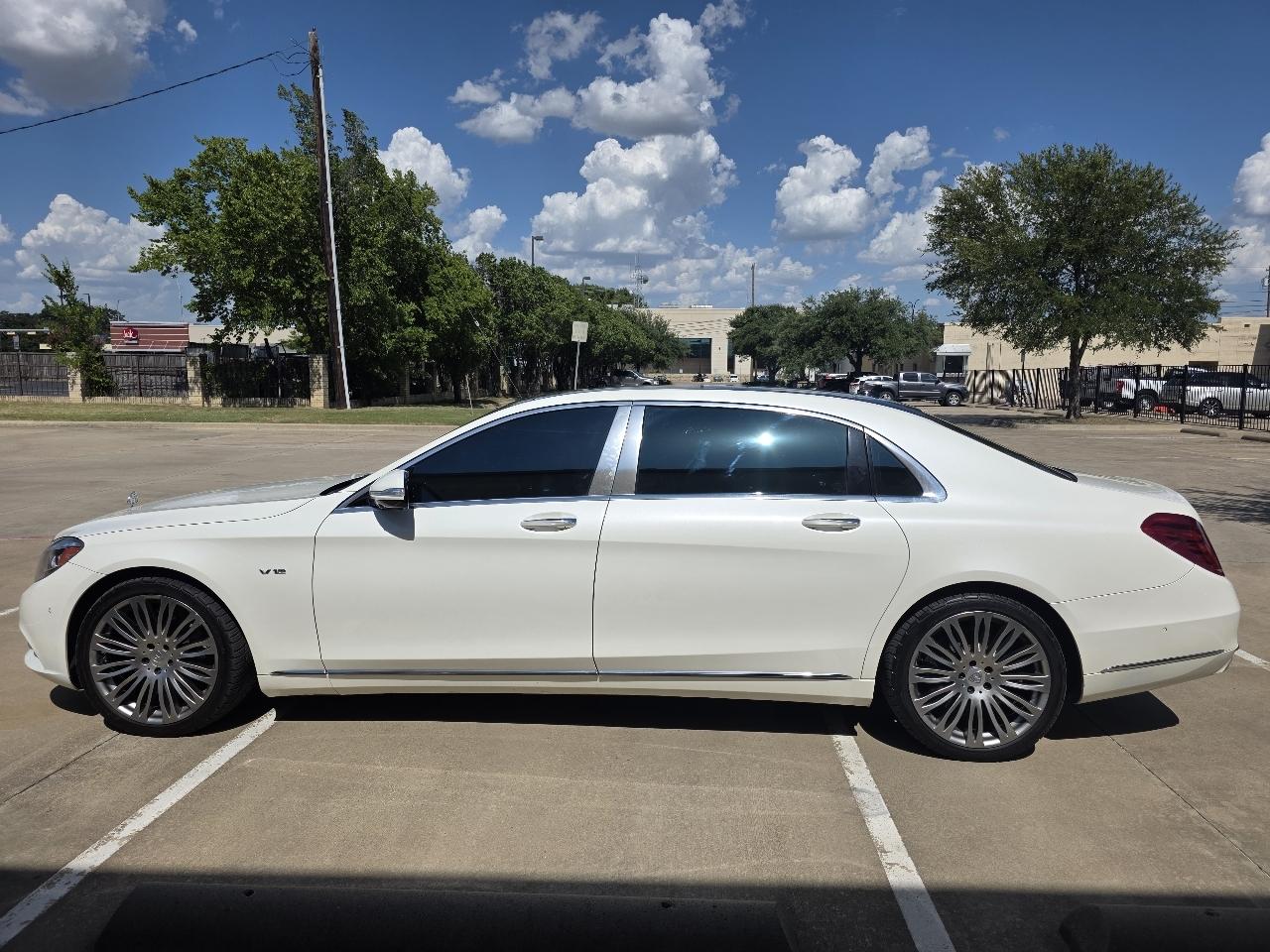 Mercedes-Benz Maybach S600 Sedan 2016