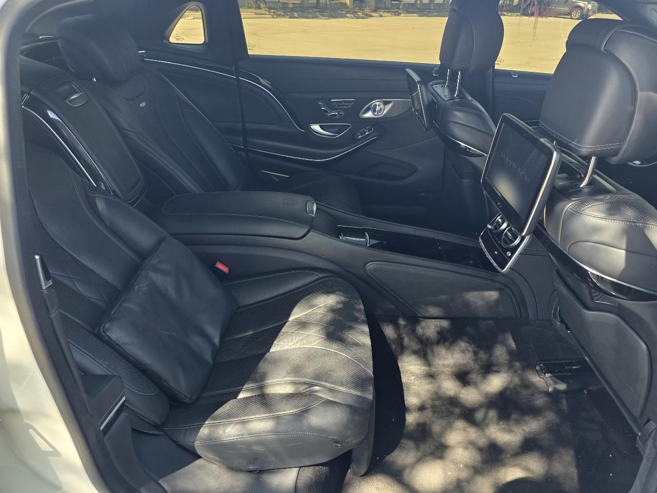 Mercedes-Benz Maybach S600 Sedan 2016
