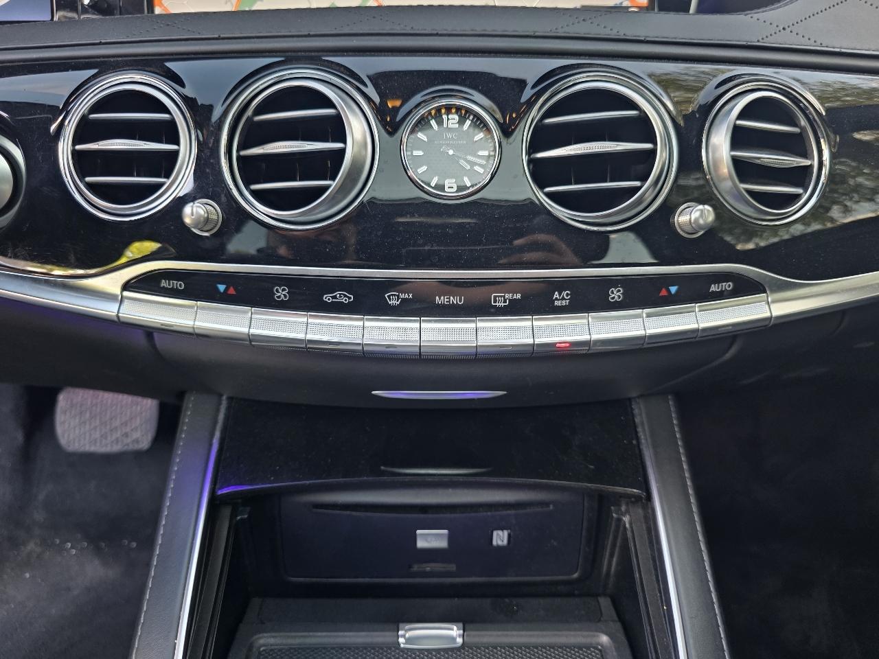 Mercedes-Benz Maybach S600 Sedan 2016