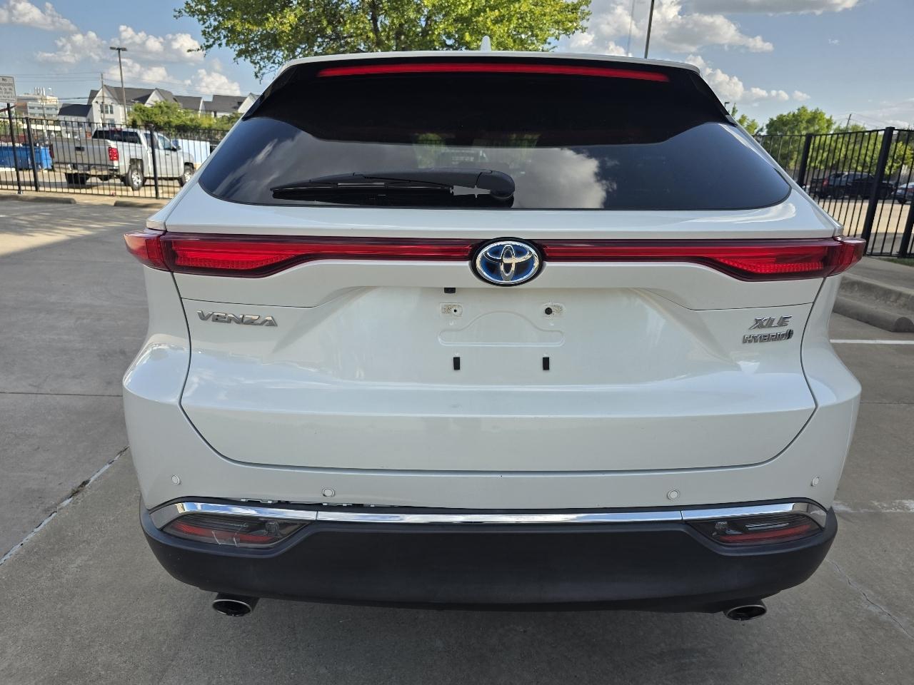 Toyota Venza XLE 2022