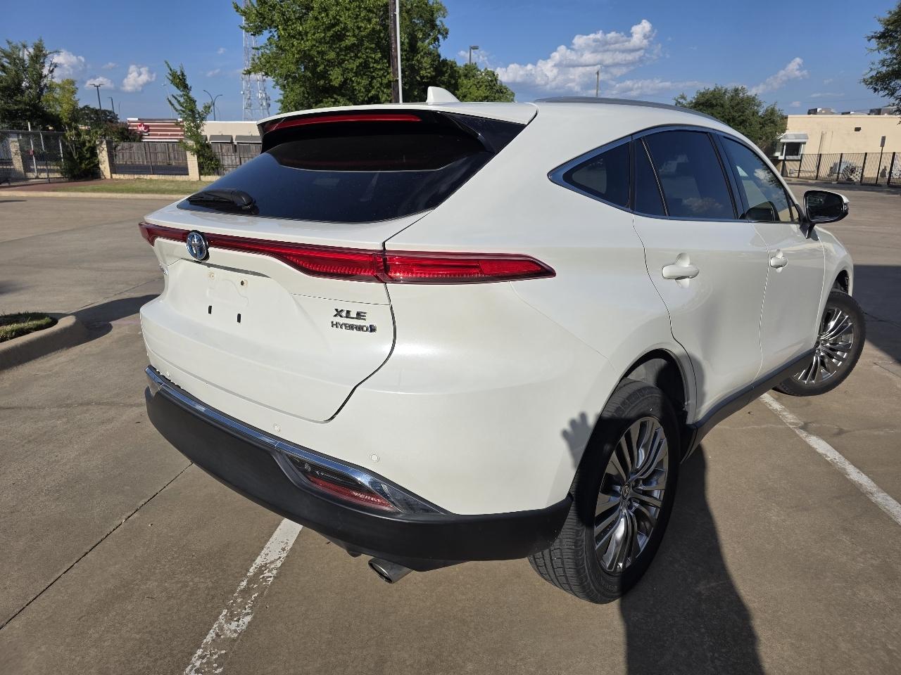 Toyota Venza XLE 2022