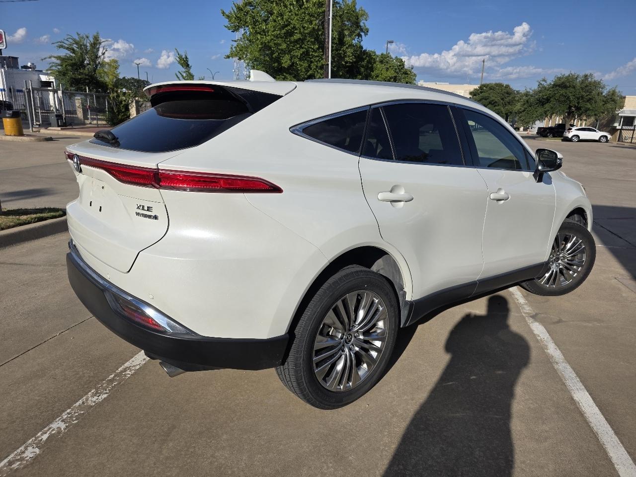 Toyota Venza XLE 2022