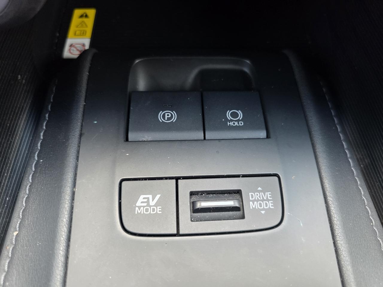Toyota Venza XLE 2022
