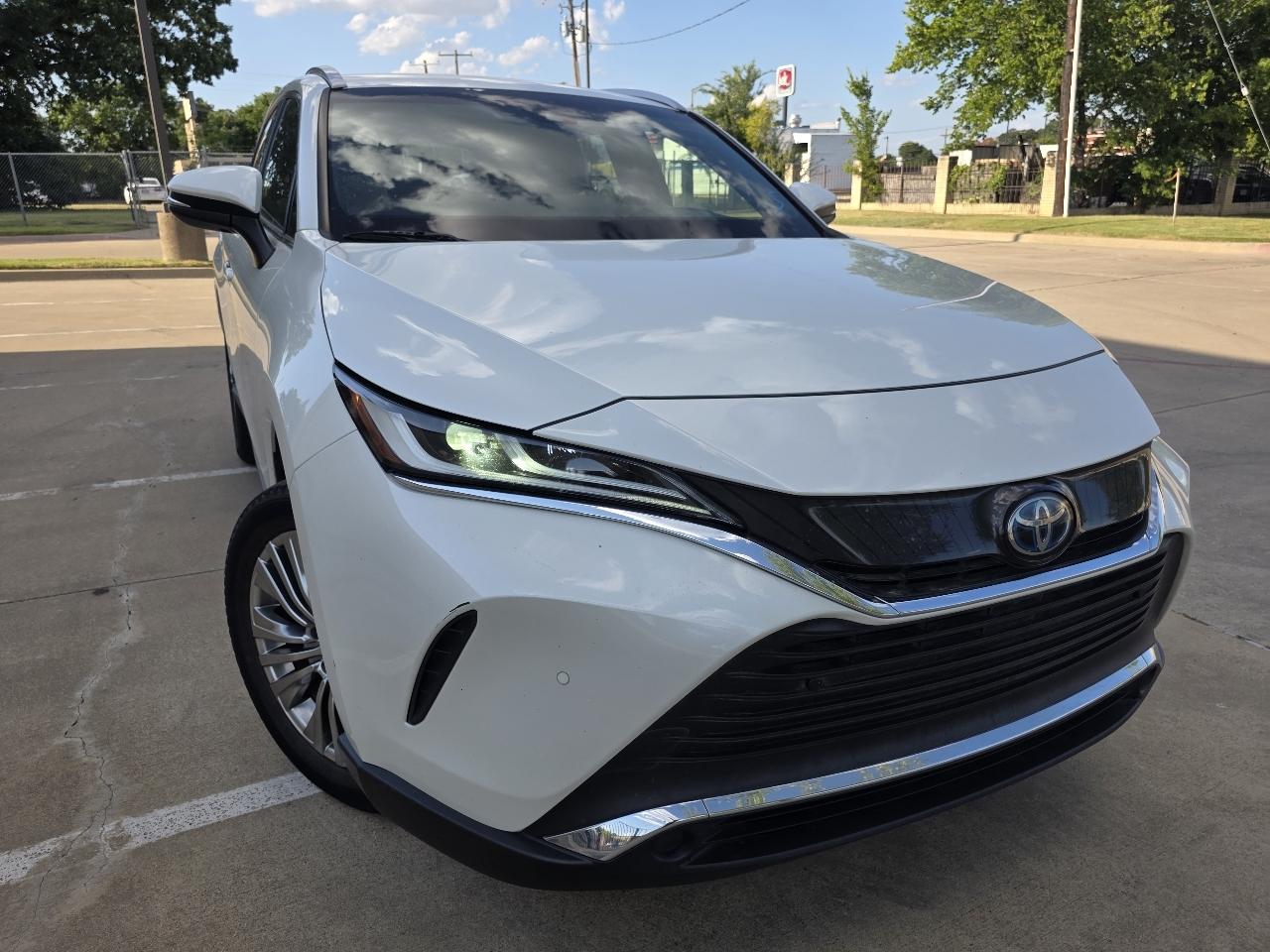 Toyota Venza XLE 2022