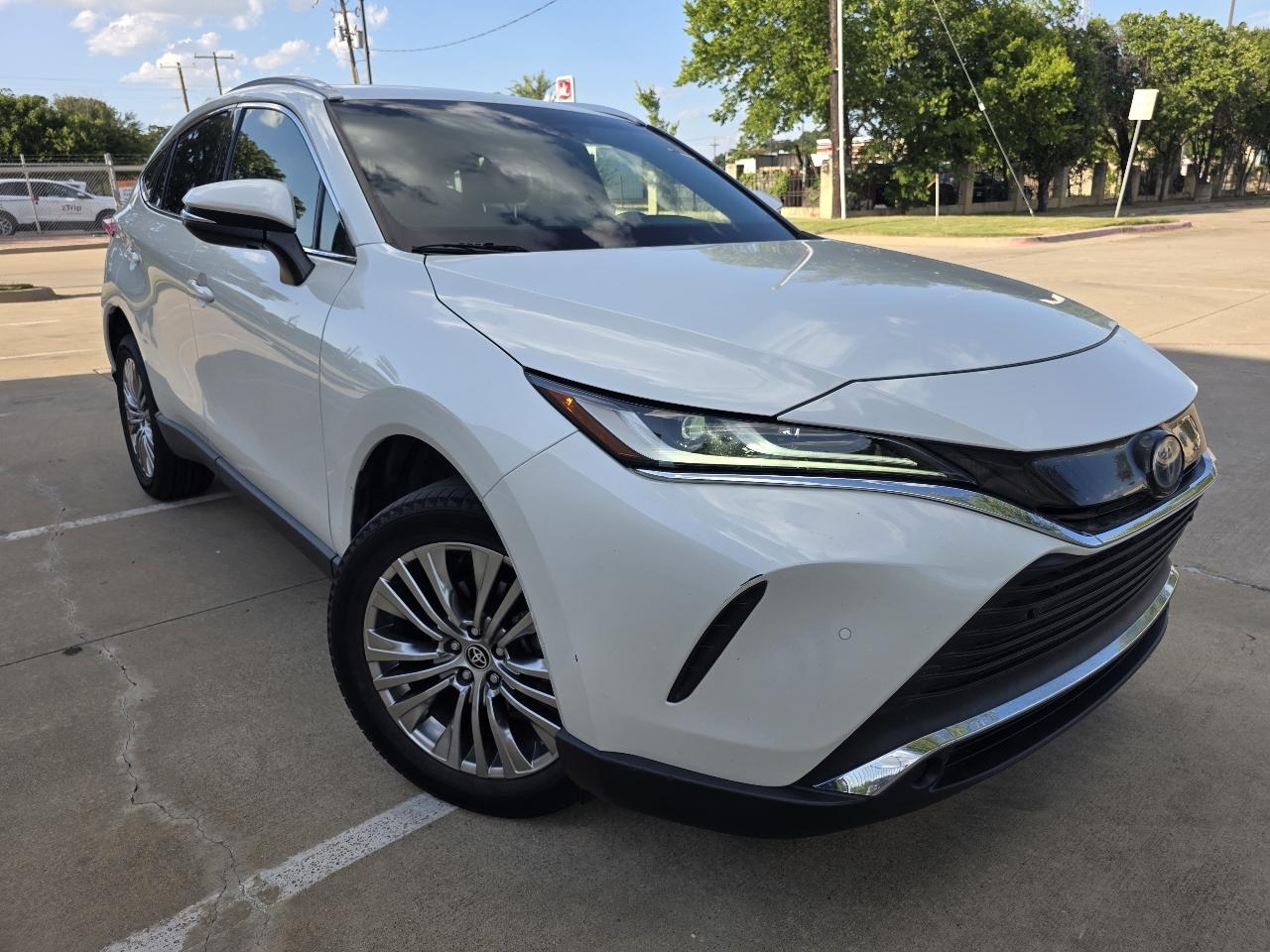 Toyota Venza XLE 2022