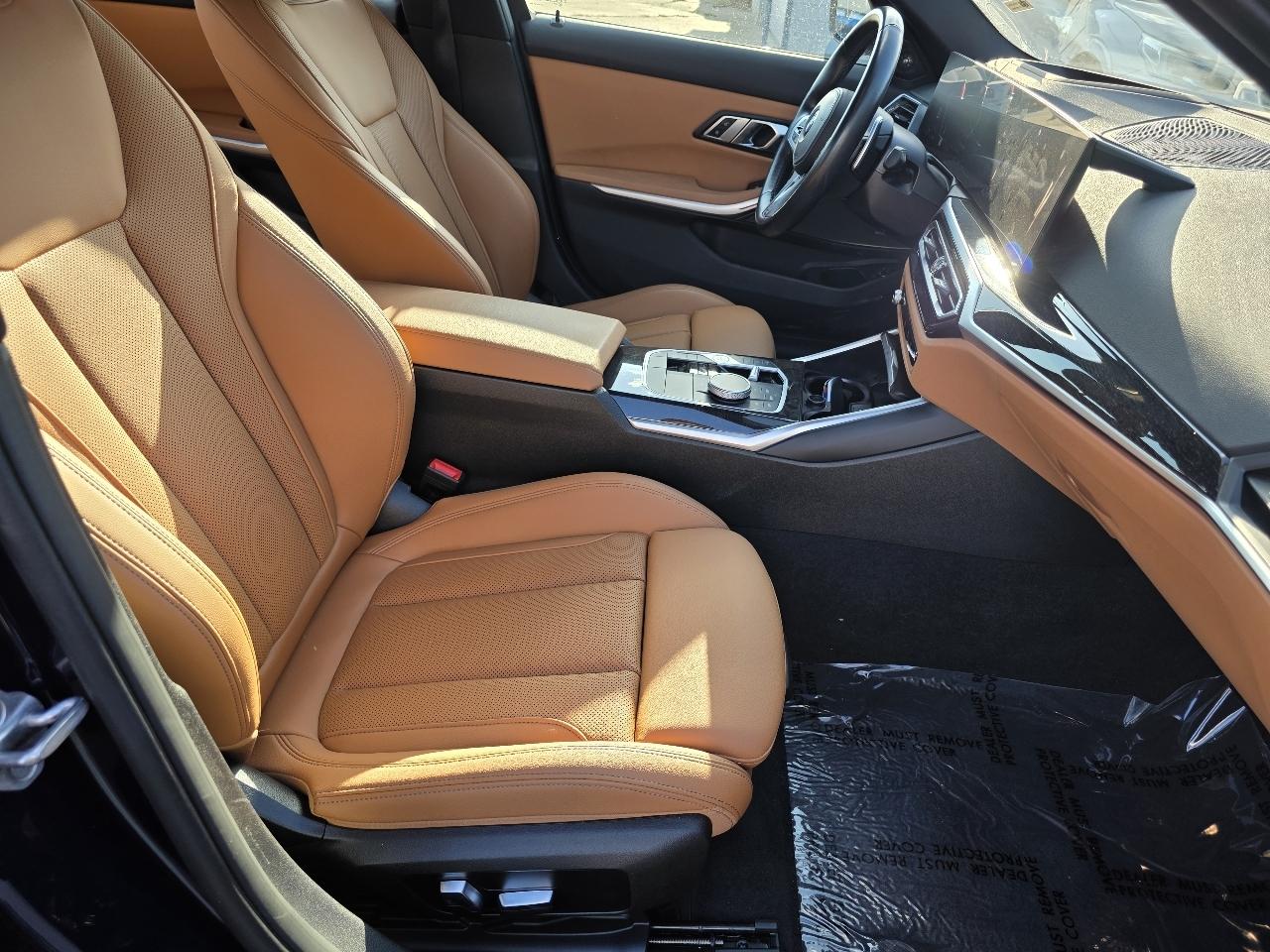 BMW 3-Series  2023
