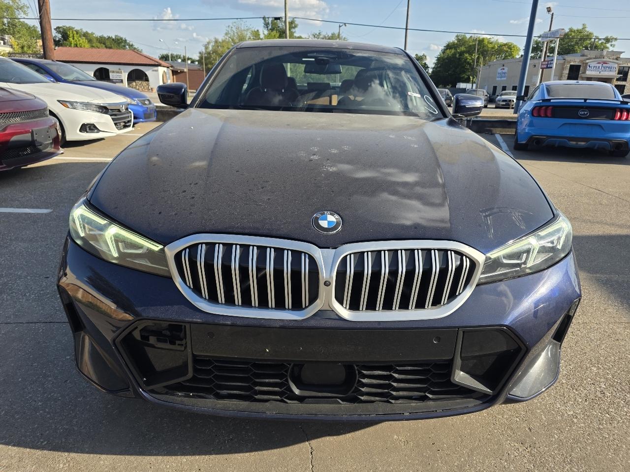 BMW 3-Series  2023