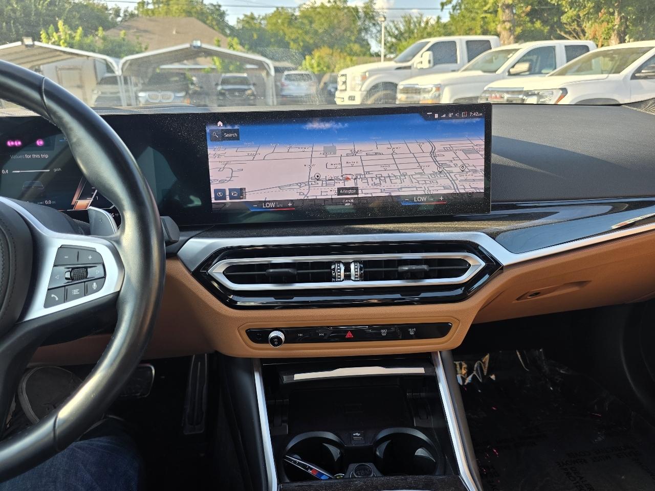 BMW 3-Series  2023