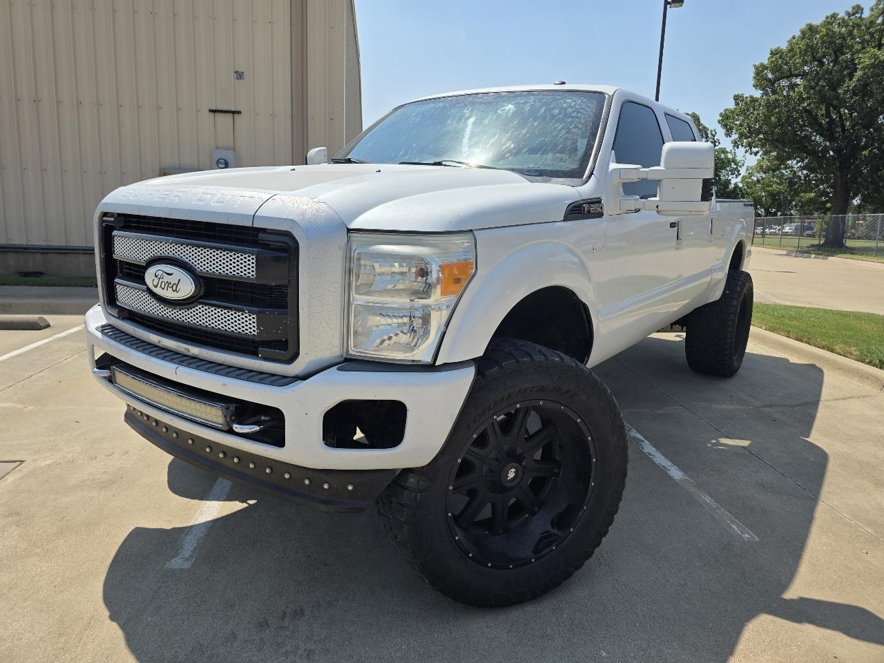 2015 Ford F-250 SD F-250 Platinum Crew Cab 4WD DIESEL