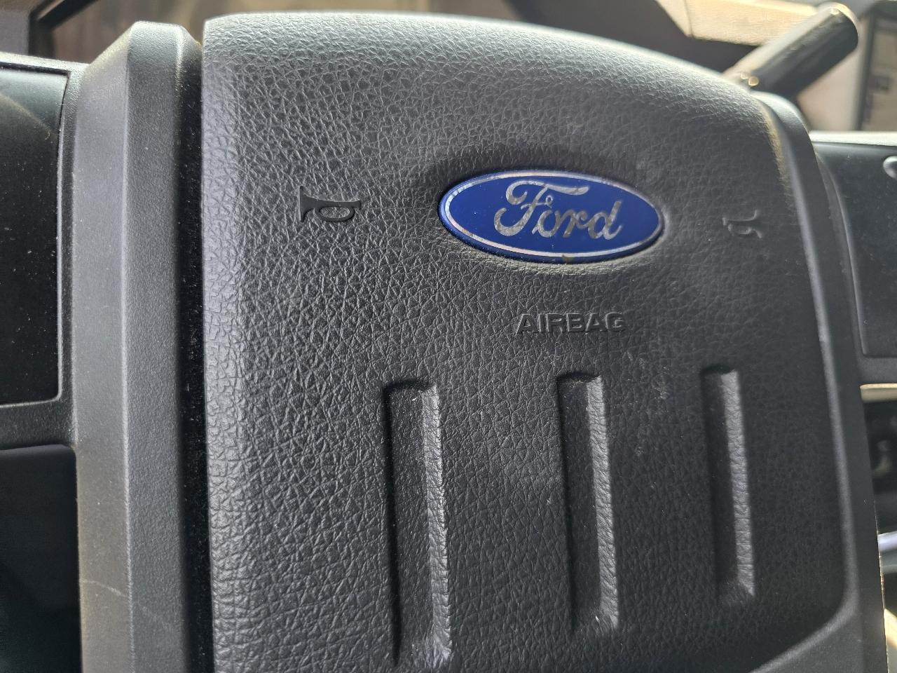 Ford F-250 SD  2015