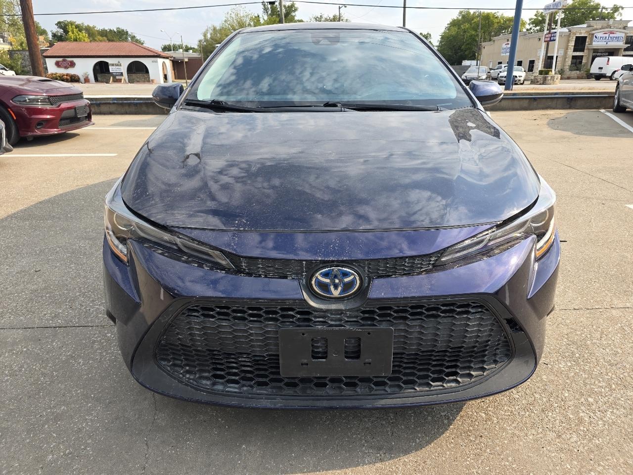 Toyota Corolla LE Hybrid 2022