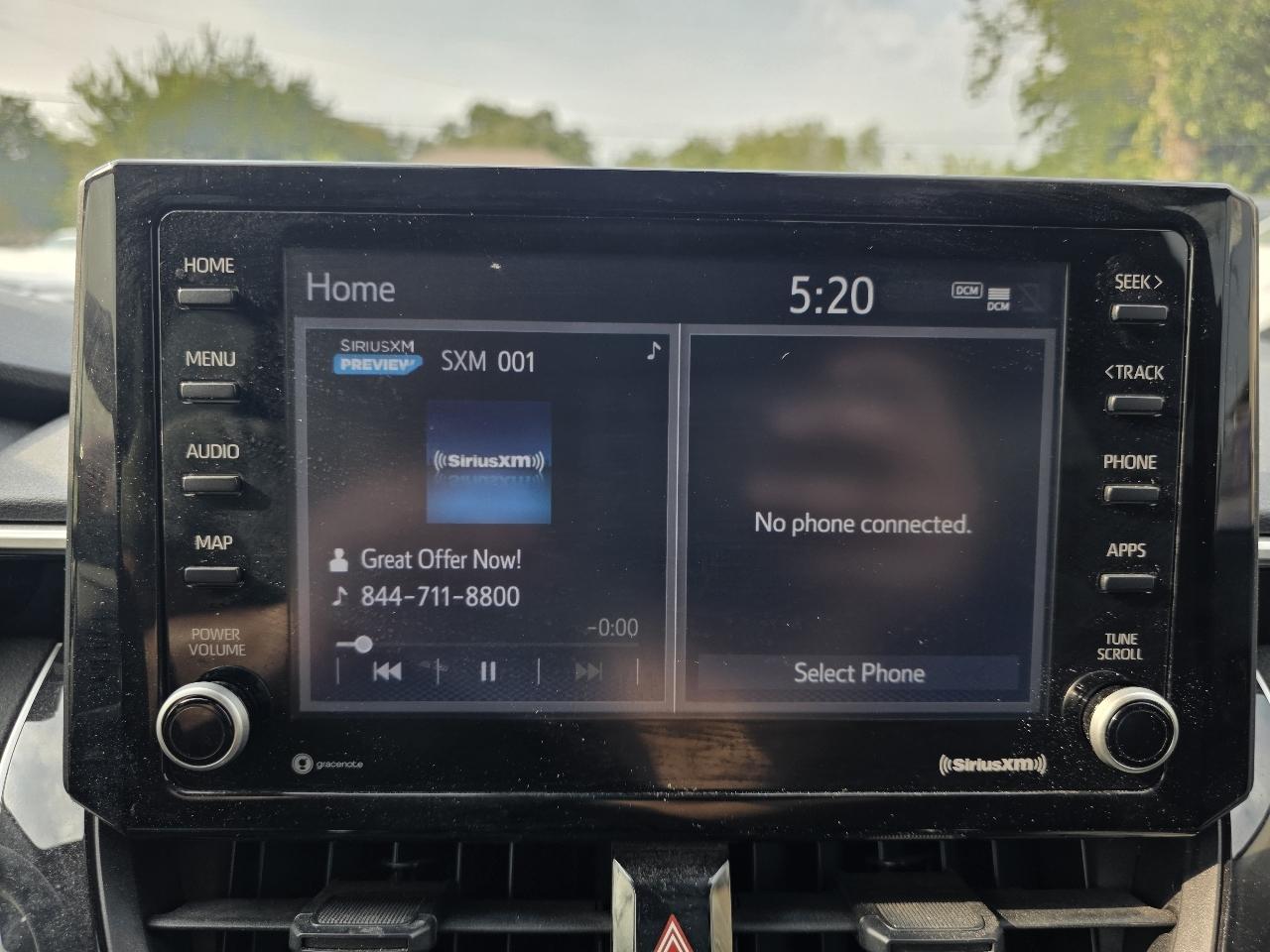 Toyota Corolla LE Hybrid 2022