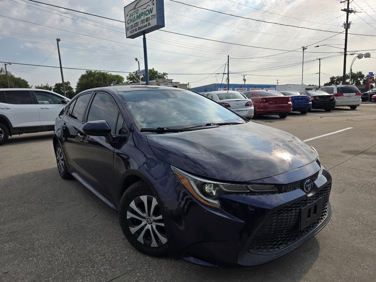 Toyota Corolla LE Hybrid 2022
