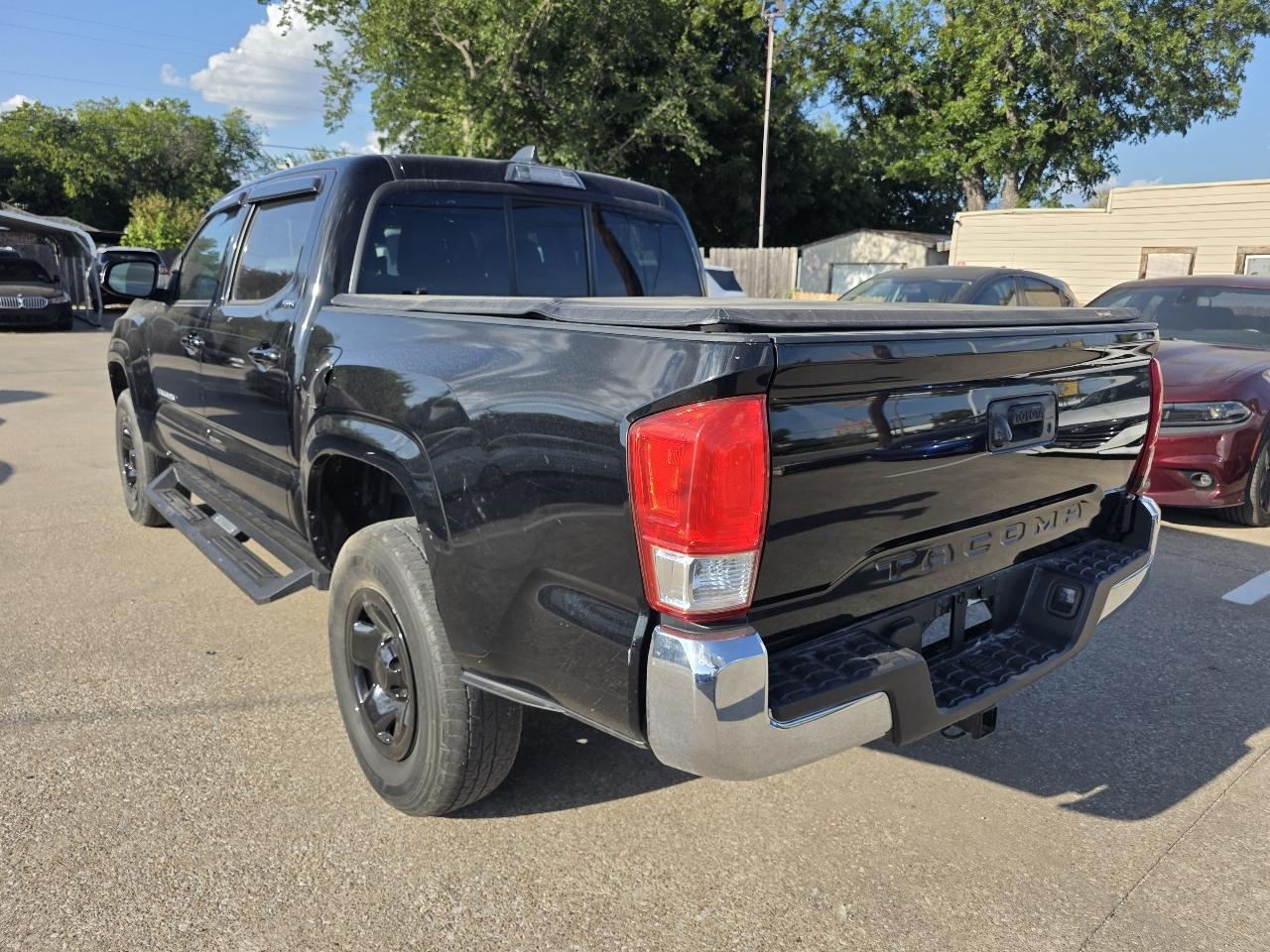 Toyota Tacoma SR5 Double Cab I4 2WD 2023