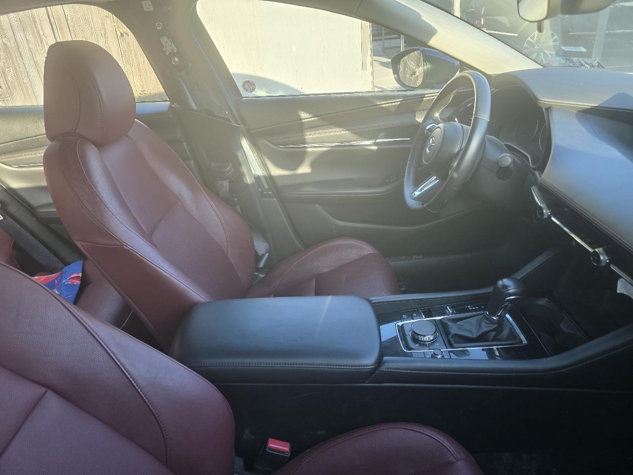 Mazda MAZDA3 Preferred AWD 2025