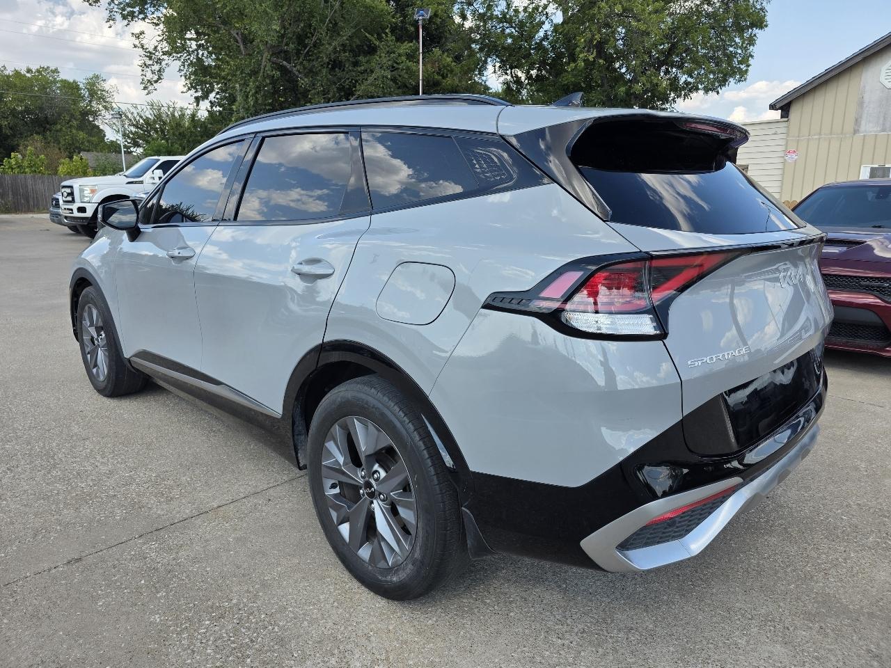 Kia Sportage SX FWD 2025