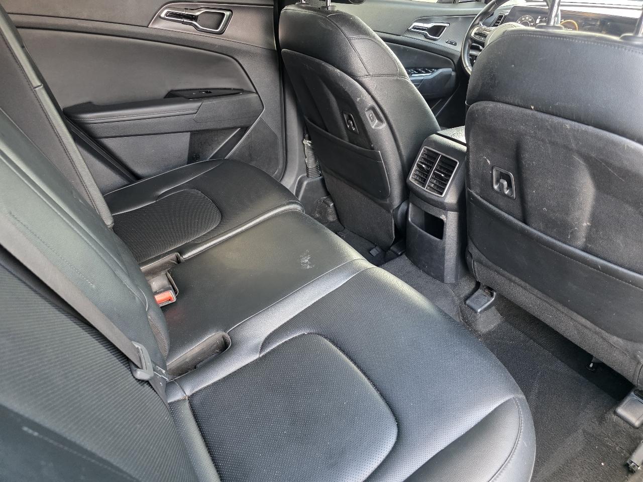 Kia Sportage SX FWD 2025