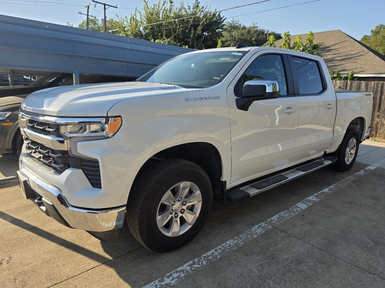 Chevrolet Silverado photo 5