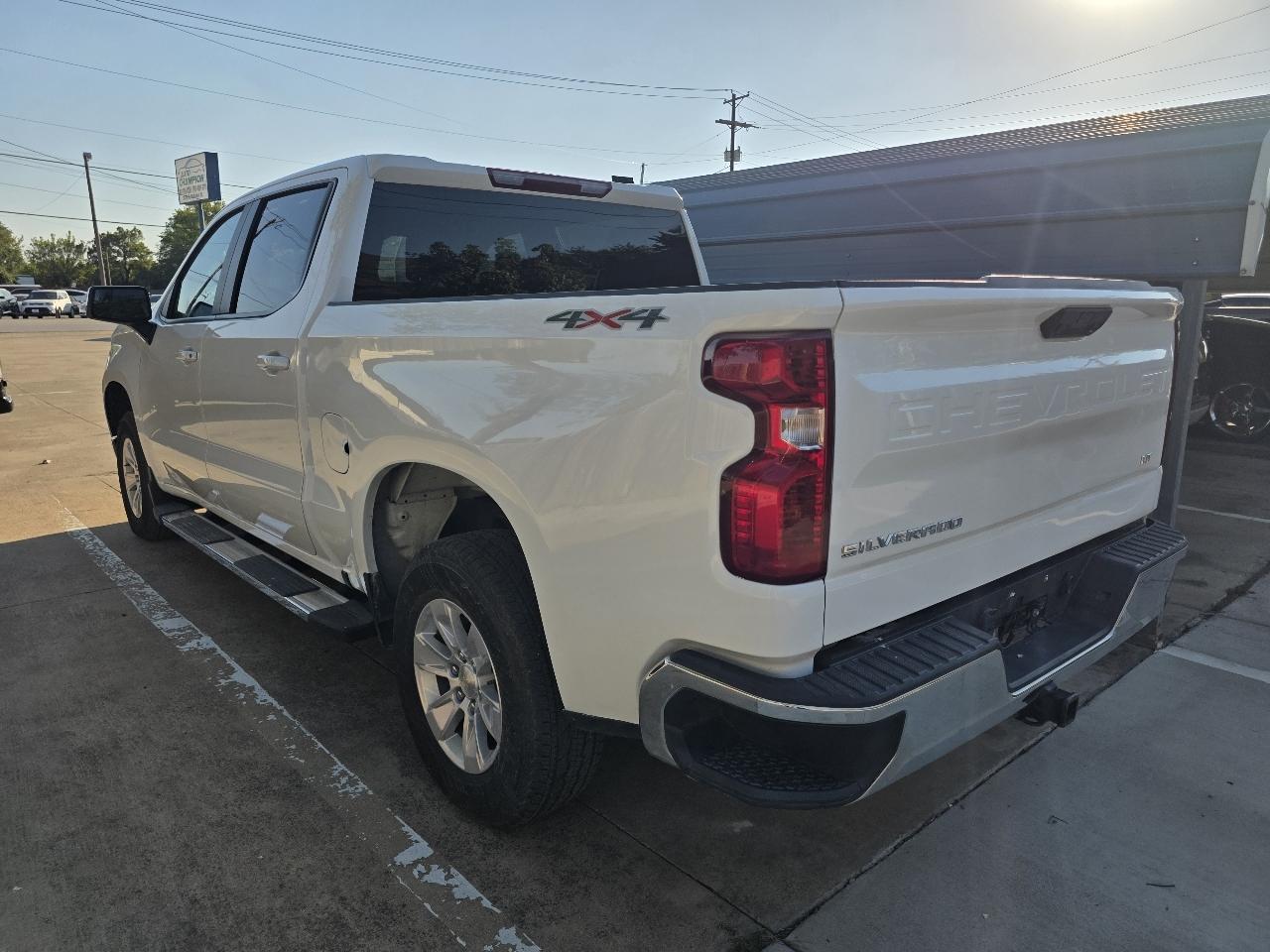 Chevrolet Silverado photo 7