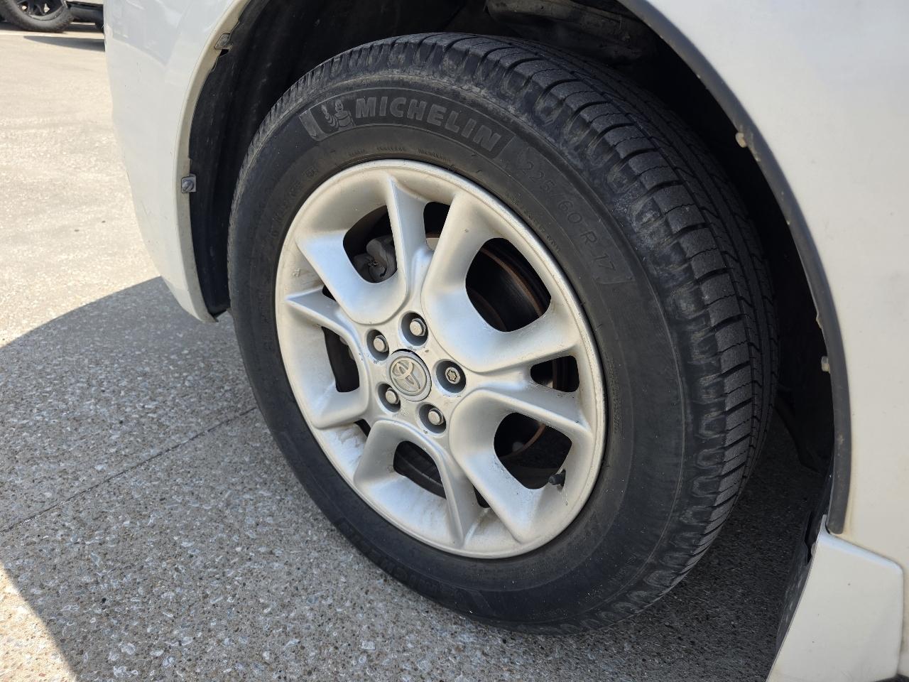 Toyota Sienna XLE 2004
