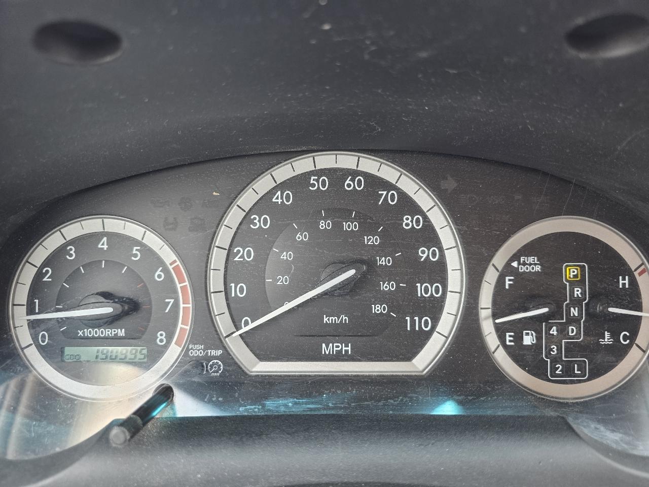 Toyota Sienna XLE 2004