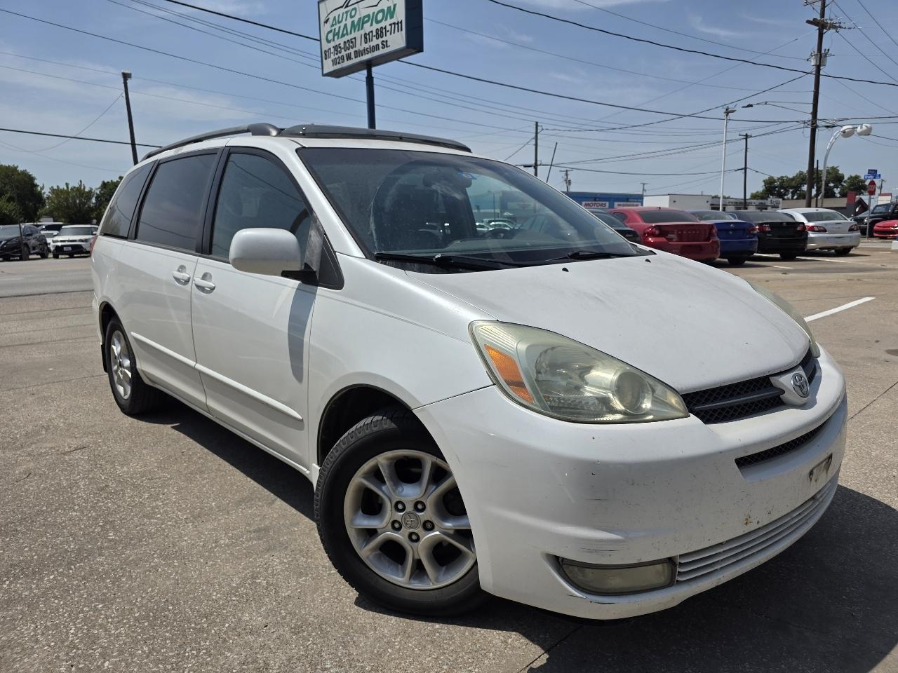 Toyota Sienna XLE 2004