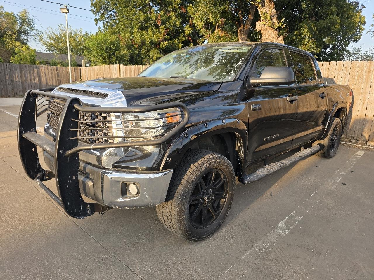 2019 Toyota Tundra SR5 5.7L V8 CrewMax 2WD