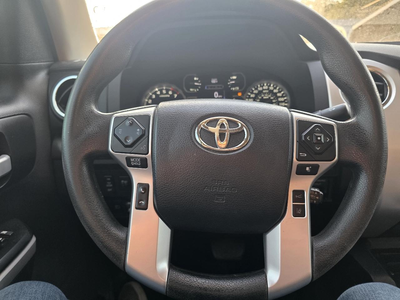 Toyota Tundra photo 33