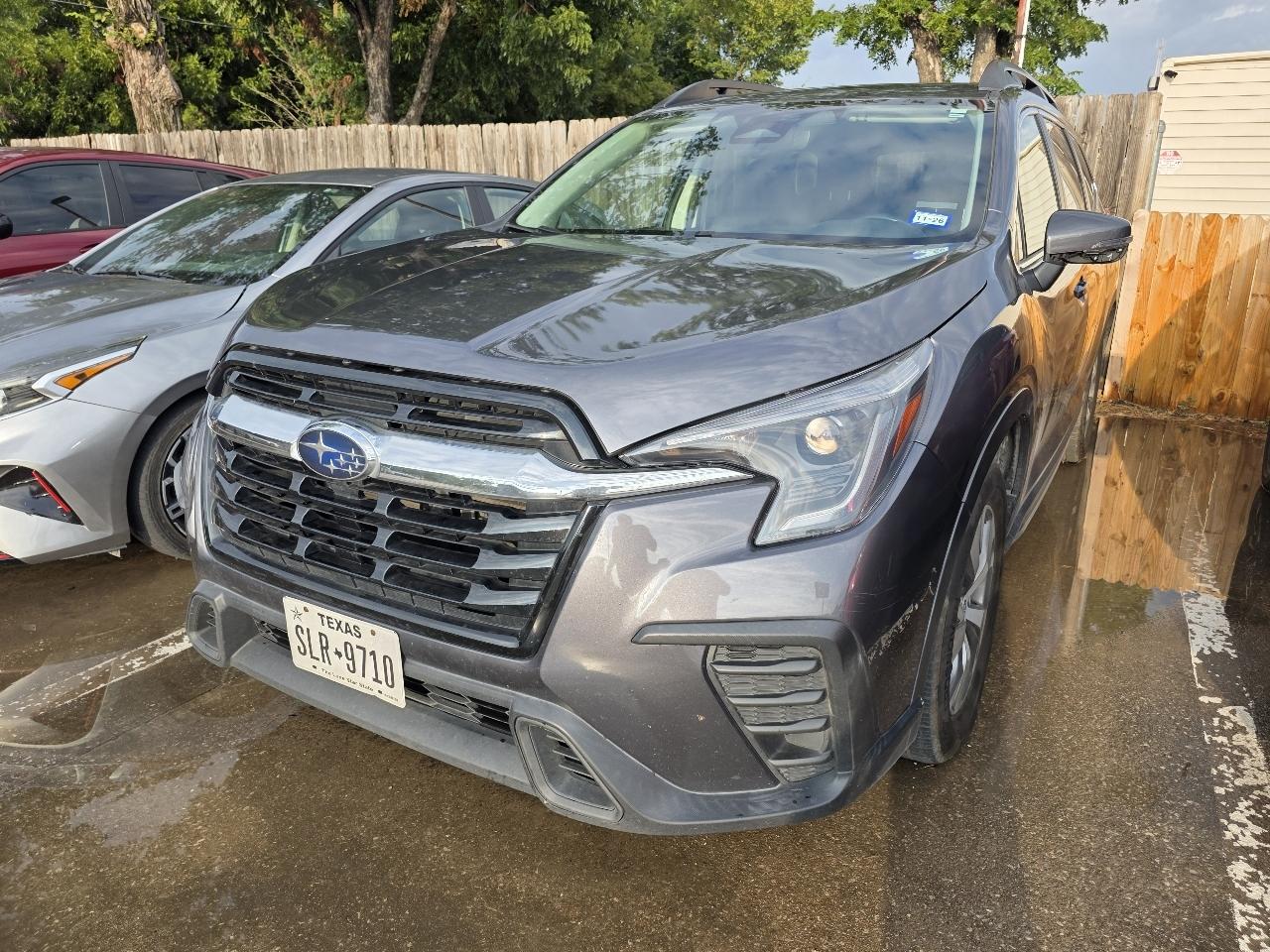 Subaru Ascent photo 2