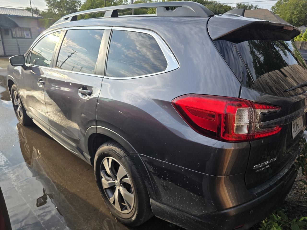 Subaru Ascent photo 9