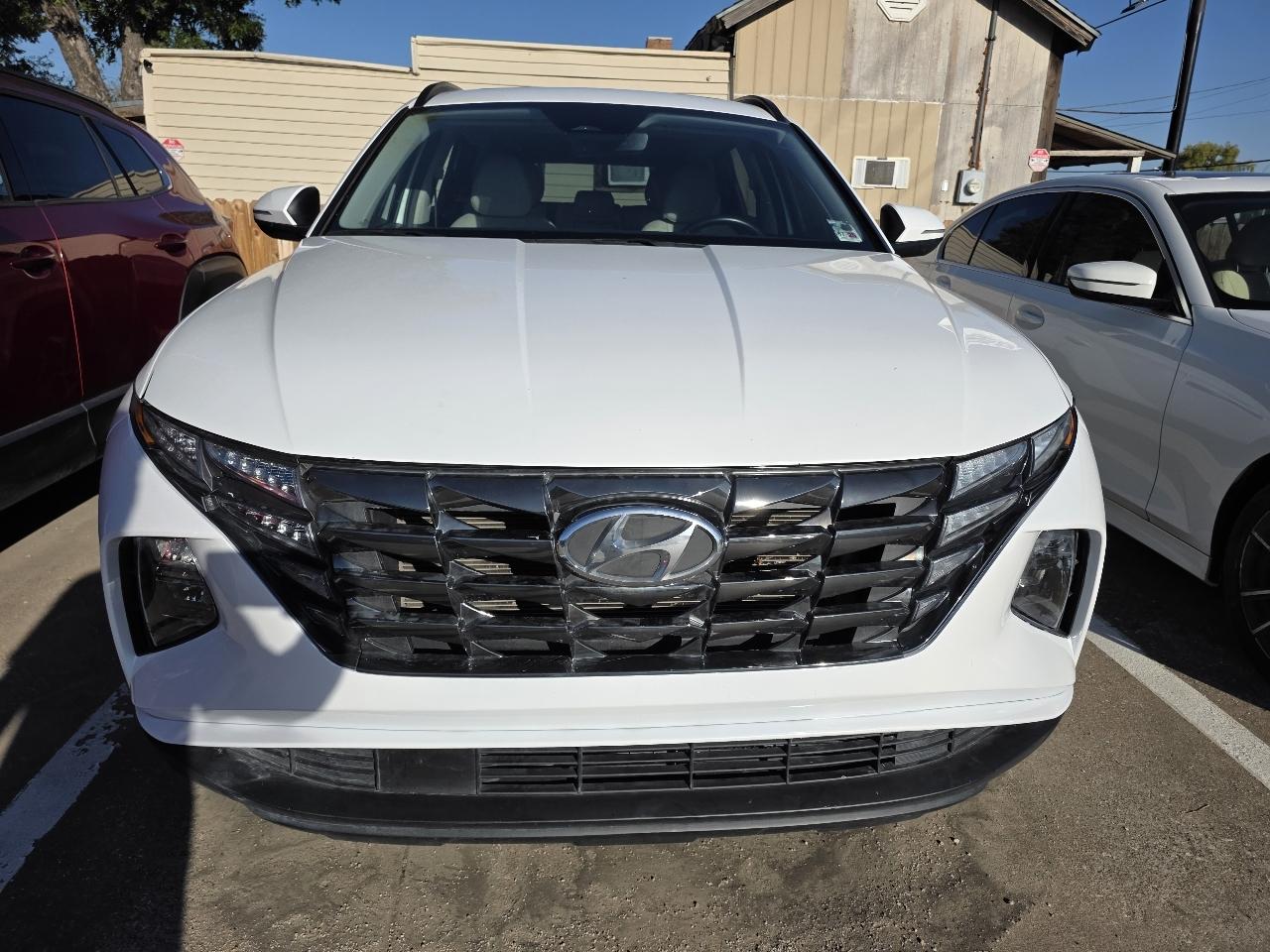 Hyundai Tucson photo 3