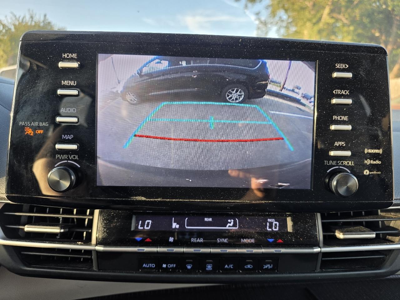 Toyota Sienna LE 8-Passenger 2024